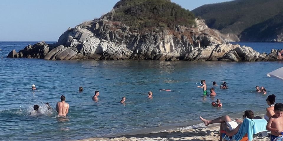 xristos apartment sykia