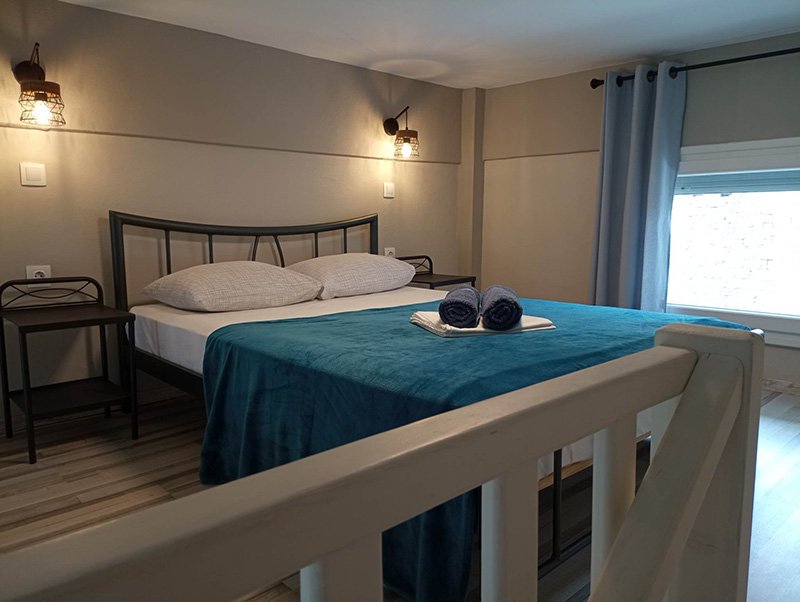 xristos studio for rent sykia