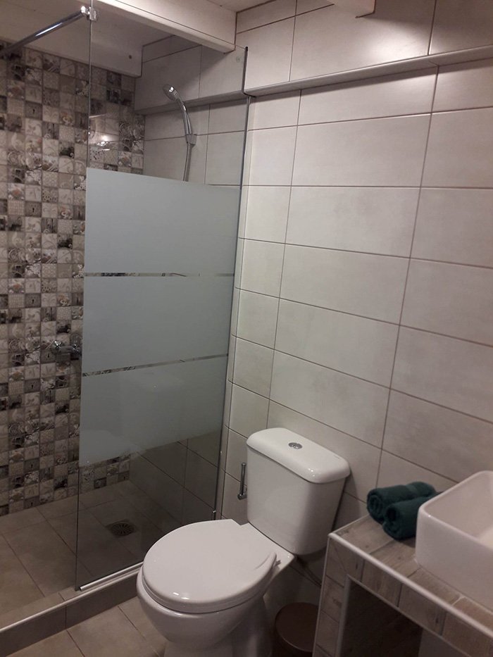 xristos studio for rent sykia