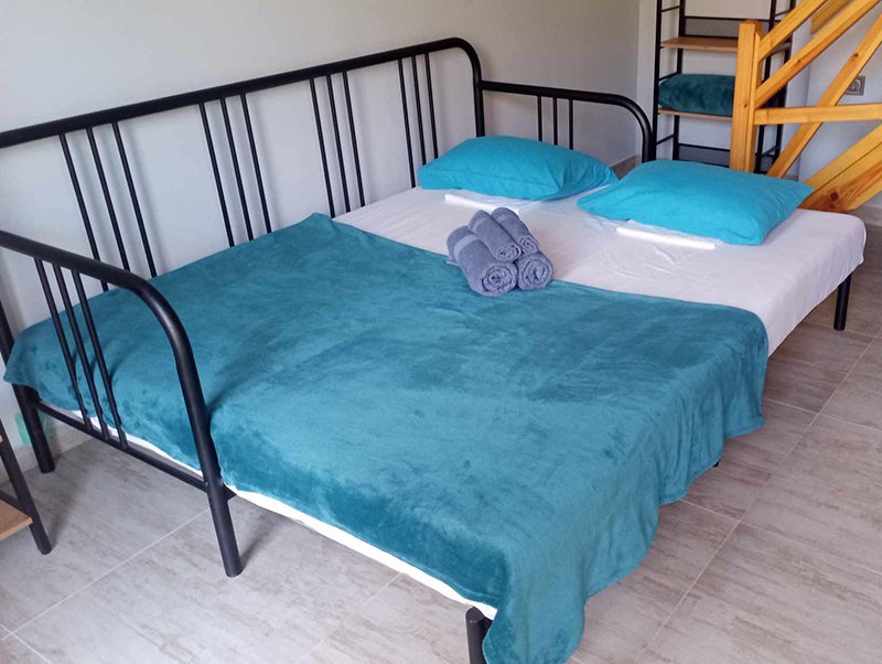 xristos studio maisonete for rent sykia