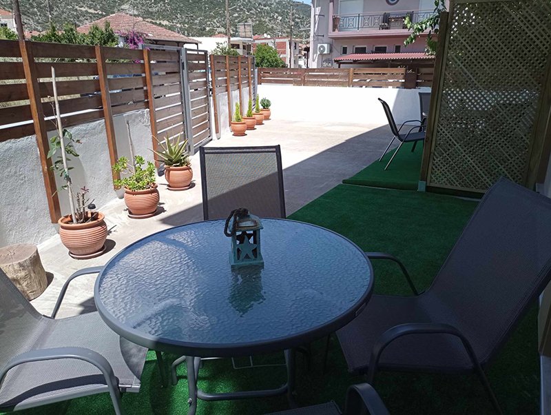 xristos studio maisonete for rent sykia